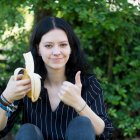 El guineo es uno de los alimentos que contiene el tri, aminoácido que ayuda a bajar el estrés.