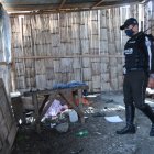 aren Muñoz, su hija Melody Sánchez y Juan Carlos Veloz fueron asesinados en este inmueble de piso de tierra y paredes de caña.