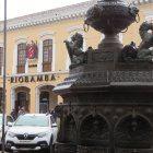 Los leones están  representados en fuentes,  plazas y parques.