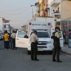 La Policía llegó al sitio para retirar el cadáver e iniciar las investigaciones pertinentes para esclarecer este nuevo hecho violento en la ciudad.