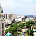 Machala es la capital de la provincia y la capital bananera del mundo.