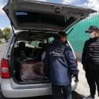 Los trabajadores de las funerarias ven la muerte a diario pero ellos quieren estar protegidos para efectuar su labor.