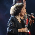 Doña Fresia se encuentra bajo los cuidados de dos enfermeras