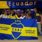 Algunos de los integrantes de la agrupación, previo al partido ante Liga de Quito en 2019.