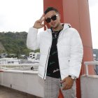 El colombiano lanzó su tema Rompe Caderas, el cual está disponible en todas las plataformas digitales.