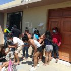 Momentos dolorosos de los parientes del joven al enterarse del siniestro.