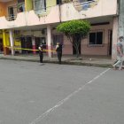 En el sitio del ataque quedaron restos de sangre de las víctimas de este hecho violento.