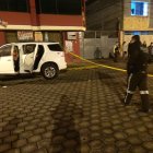 El hombre fue atacado cuando intentó enfrentarse a los delincuentes.