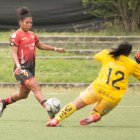 La joven delantera Nayeli Bolaños aportó con dos anotaciones en la goleada de 8-1 del Deportivo Cuenca sobre Guayaquil City.