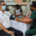 Los integrantes del Guayaquil City fueron los primeros en vacunarse.