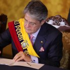 Lasso cumple una de sus promesas electorales de acabar con la polémica ley.