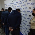 Los detenidos fueron encontrados en unos transformadores de luz.