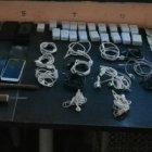 Los objetos prohibidos encontrados en la cárcel de mujeres.