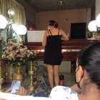 Jomira Michelle Espinoza Rebolledo andaba con unos amigos.