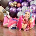 En exclusiva con la niña de otro planeta.