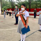 Con el respectivo distanciamiento, los alumnos del plantel Elisio Olalla iniciaron sus clases presenciales.