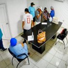 Aproximadamente 400 personas habrían sido estafadas por los sospechosos.