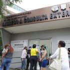 Familiares y pacientes con cáncer admiten que hay escasez de medicamentos en el Hospital Guayaquil.