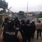 La generala Tannya Varela informó que los objetos fueron encontrados en lámparas de uno de los pabellones