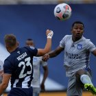 Romario Caicedo (d) se perderá el Clásico del Astillero, que se jugará tras la Copa América.