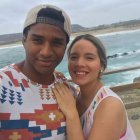 Oswaldo con su esposa Saray a quien considera su amiga y compañera de vida.