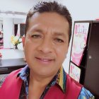 Máximo ofrecerá su música y una rica cena.