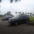 Los autos involucrados en el delito.