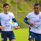Leonardo Campana (i) no ha debutado oficialmente aún, en el combinado de mayores de la Tri.
