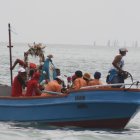 En el periplo religioso participaron tres barcos y 17 lanchas.