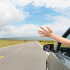 Puede parecer obvio, pero asegúrate de que tu vehículo tenga sus documentos en regla, permisos, matrícula y tu licencia de conducir vigente.