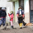 Encontraron una vasija de barro intacta cuando hacían excavaciones para el alcantarillado. Fue el último hallazgo.