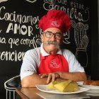 Carlos Uquillas inició un negocio de comida junto a su socia Jéssica Troya el 28 de junio, en Mucho Lote etapa 4, norte de Guayaquil.