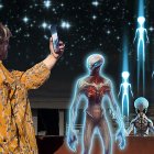 Todas las noches, Gómez sale a fotografiar el cielo en busca de seres de otro mundo.