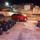 Entre lo incautado en el negocio ilícito de captación de dinero están un camión, un auto Audi y 150 mil dólares en efectivo.