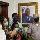 El cadáver del mandatario presentaba índices balísticos de armas de gran calibre y también de 9 milímetros.