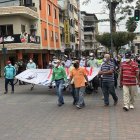 Agricultores de varios recintos como Bañón, Cedegé, 24 de Mayo, El Volante, La Corona, Los Beldacos se unieron a la protesta