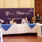 El diálogo entre los agricultores con la Gobernación del Guayas.