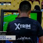 Durante el primer Clásico del Astillero del año, el VAR sufrió un apagón.