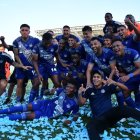 Toda la alegría de Emelec al ganar la primera etapa.