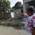 El lugareño Rody Tumbaco mostró el sitio en el que su vecina habitaba desde hace más de 20 años.