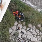 Un joven se habría precipitado del puente de los Pájaros, en el norte de Quito.