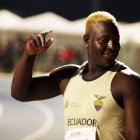 Juan José Caicedo disputa la disciplina de lanzamiento de disco.