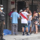 Roxana León Gómez fue ejecutada a una cuadra de su domicilio.MUERTA EN LA VEREDA 31 DE JULIO DEL 2021 GUAYAQUIL-ECUADOR