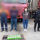 Los sospechosos puestos a órdenes de las autoridades y las evidencias entregadas al Centro de Acopio de la Policía.