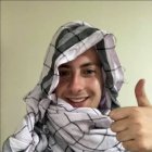 El joven, de 21 años, llegó al país de Medio Oriente por su viaje hacia los "lugares más peligrosos del mundo".