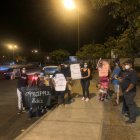 Comerciantes piden que los dejen trabajar.