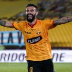 Gonzalo Mastriani de Barcelona celebra el golazo ante Fluminense.