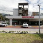 El joven permanece asilado en el hospital de Ambato.