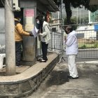 Familiares llegaron a la morgue de la capital.