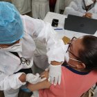 Referencial. Se espera inmunizar con la dosis de CanSino a las personas de 18 y 60 años que, por distintas razones, no recibieron la vacuna.